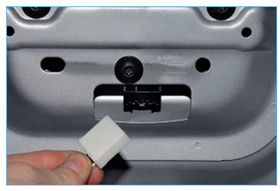 Ремонтируем кнопку открывания багажника Ford Focus 2